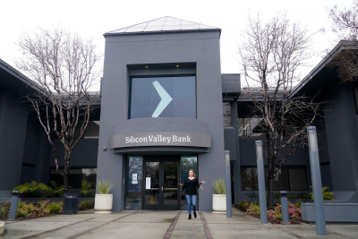 В США обанкротился Silicon Valley Bank – это крупнейший крах банка с 2008 года