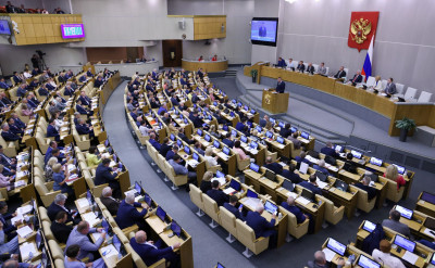 90 депутатов Госдумы обжаловали в Конституционном суде повышение госпошлин в судах