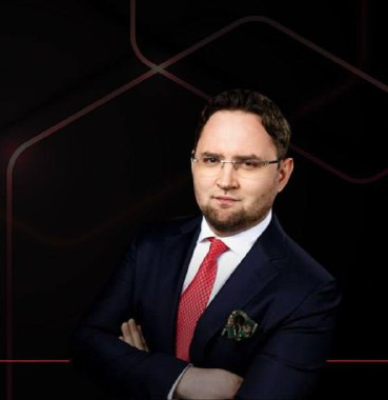 Александр Панов — управляющий партнер VERBA LEGAL